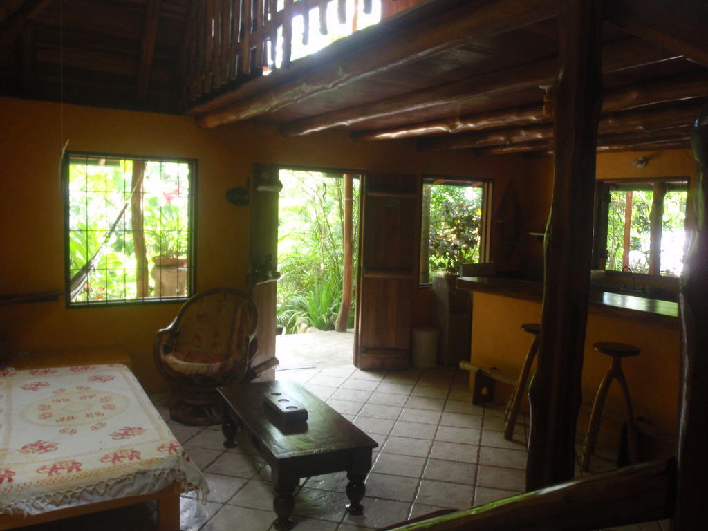 Pachamama Tropical Garden Lodge Malpais Room photo