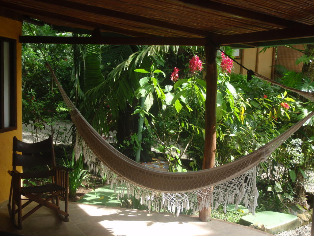 Pachamama Tropical Garden Lodge Malpais Room photo
