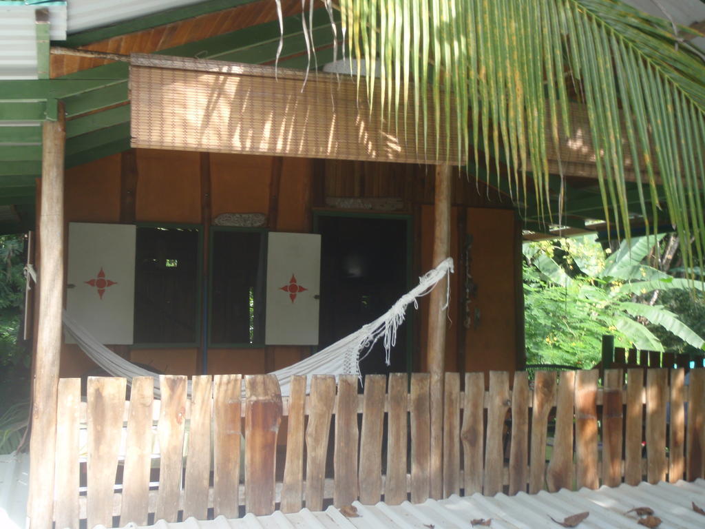 Pachamama Tropical Garden Lodge Malpais Room photo